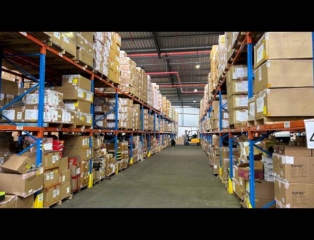5,552M² WAREHOUSE TO LET IN EPPING INDUSTRIAL